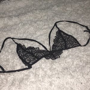 bralette!
